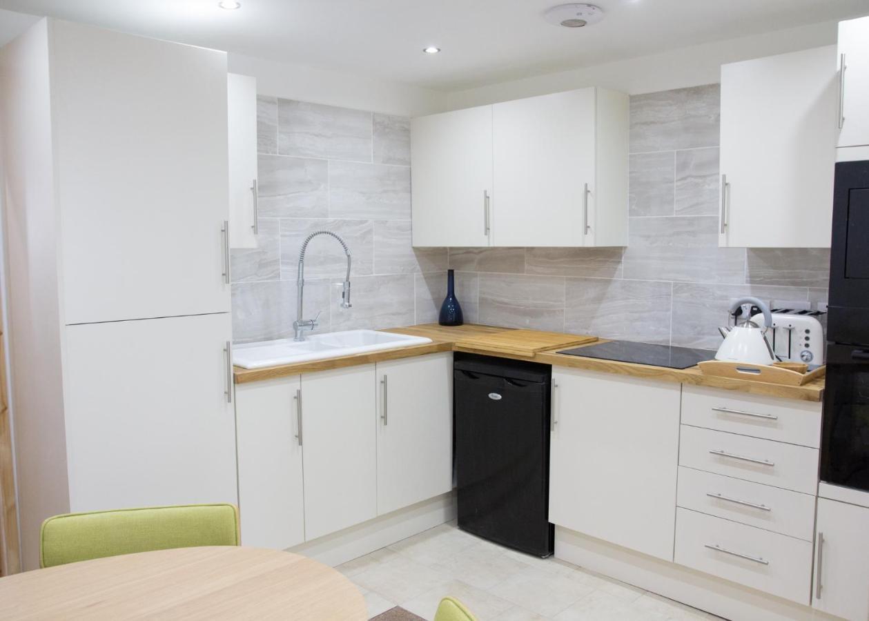 Portland Apartments 188 By #Shortstaysaway Jesmond Екстериор снимка
