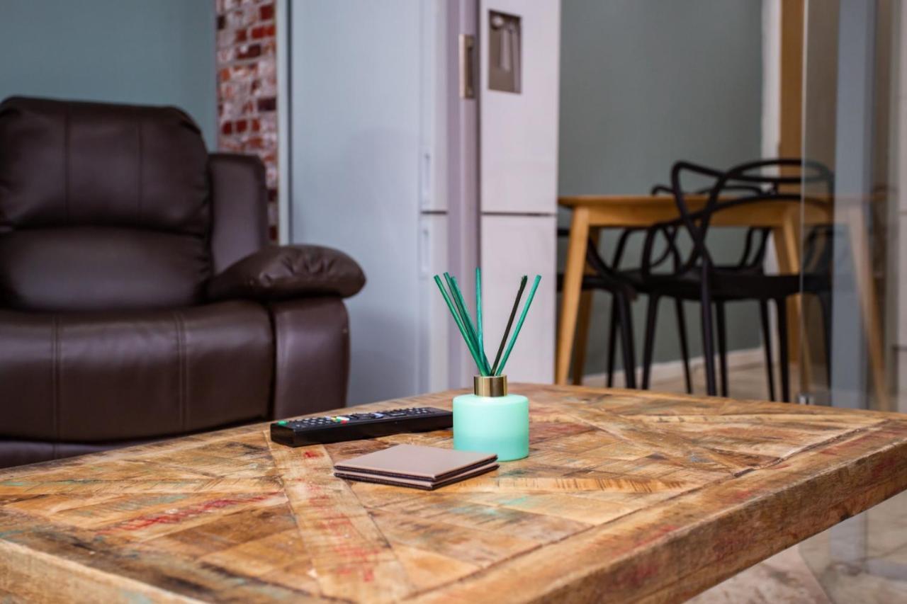 Portland Apartments 188 By #Shortstaysaway Jesmond Екстериор снимка