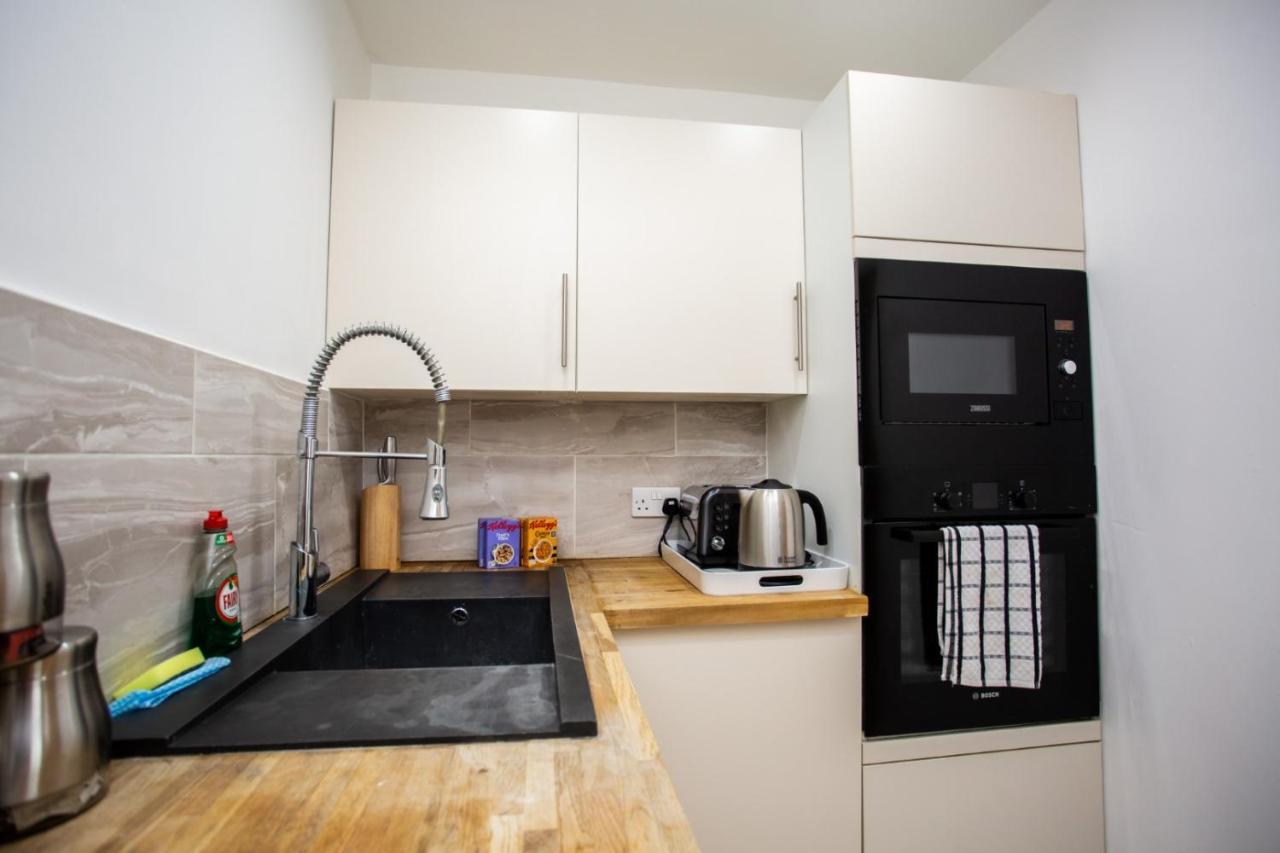 Portland Apartments 188 By #Shortstaysaway Jesmond Екстериор снимка